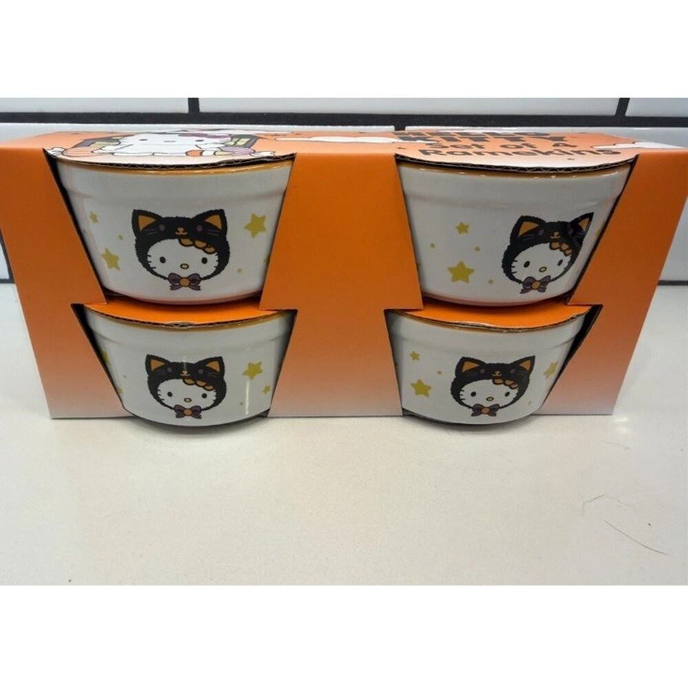 Sanrio Hello Kitty Halloween Black Cat Stars Set Of 4 Baking Ramekins White‎ NEW